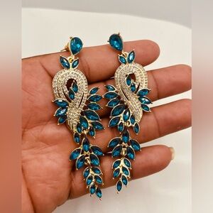 Earrings for women imitation diamond design